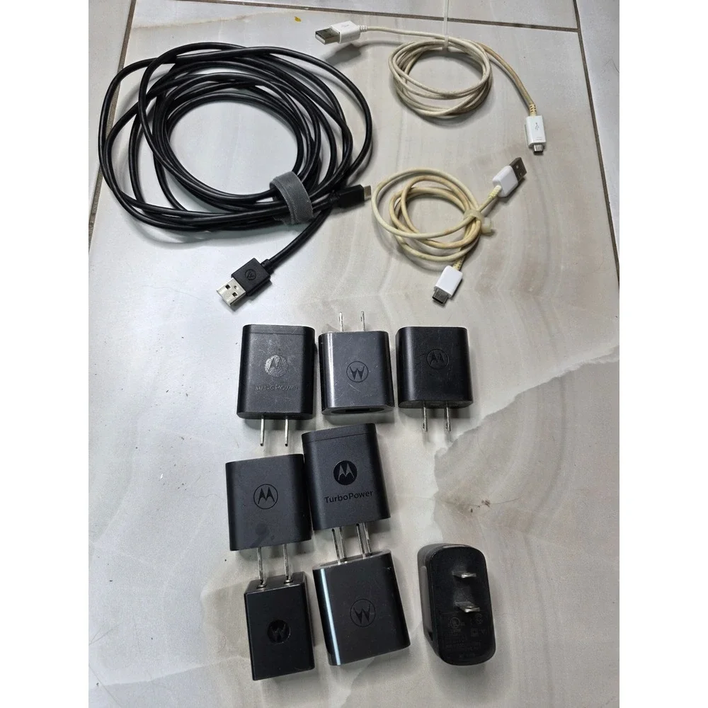 Motorola TurboPower Wall Charger Lot 8 Adapters 3 USB-C Micro Cables SPN5737A W4